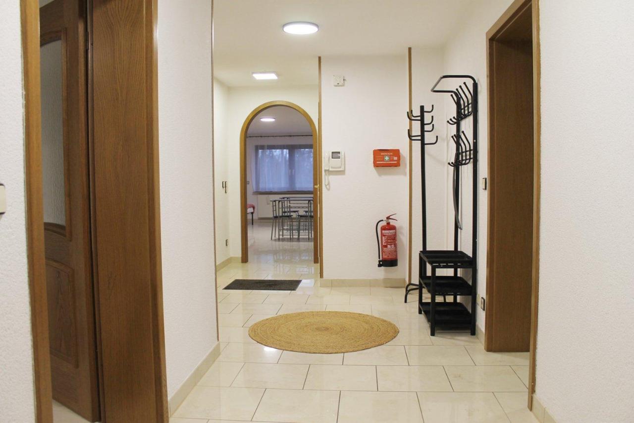 Spacious Apartment In Industrial Area Людвигсбург Экстерьер фото