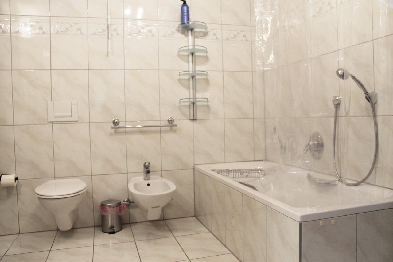 Spacious Apartment In Industrial Area Людвигсбург Экстерьер фото