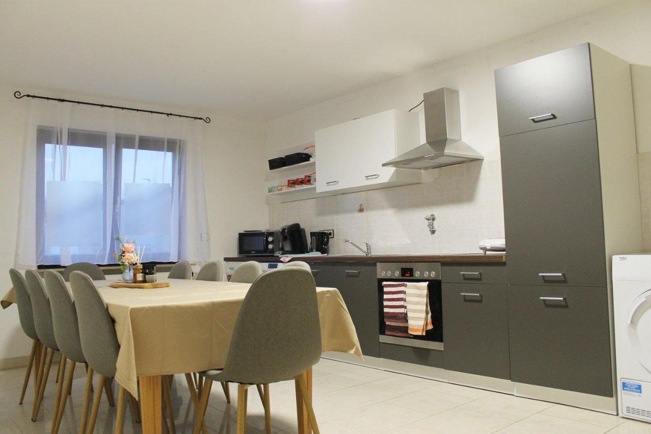 Spacious Apartment In Industrial Area Людвигсбург Экстерьер фото